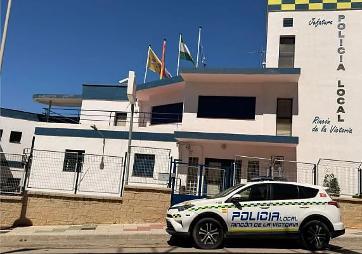 policia local rincon de la victoria